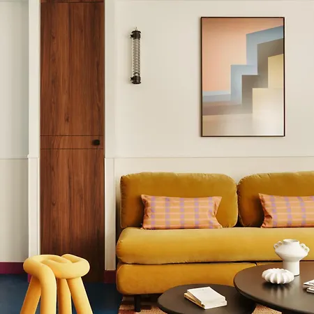 Edgar Aparthotel 4*